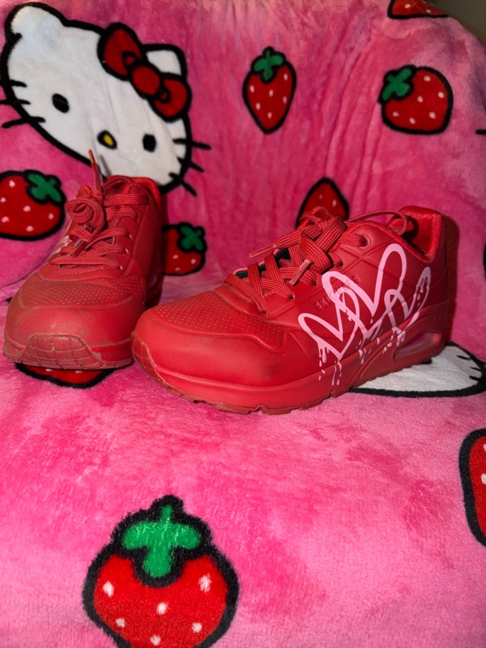 Skechers Red Athletic Sneakers with Pink Graphic Detail